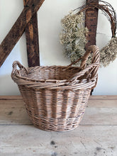 Load image into Gallery viewer, French fruit picking basket
