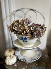 Load image into Gallery viewer, Large floral café au lait bowl
