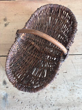 Load image into Gallery viewer, French harvest basket
