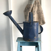 Load image into Gallery viewer, Chippy paint watering can

